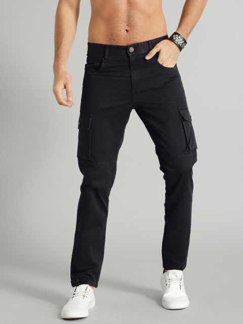 

Roadster Men Black Slim Fit Solid Regular Trousers