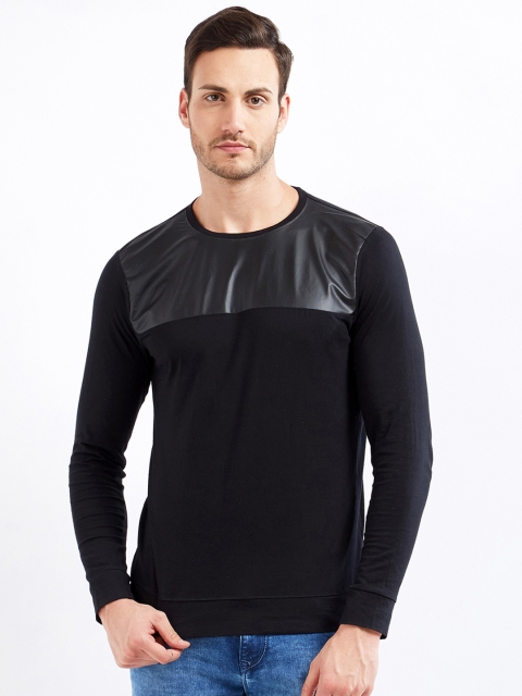 

Maniac Men Black Solid Round Neck T-shirt