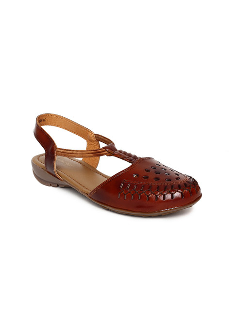 

Melange by Lifestyle Women Brown Woven Design Flats