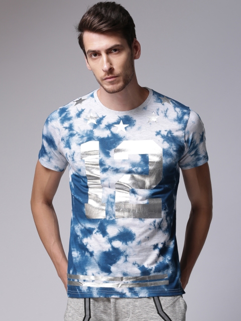 

YWC Men Blue Printed Round Neck T-shirt