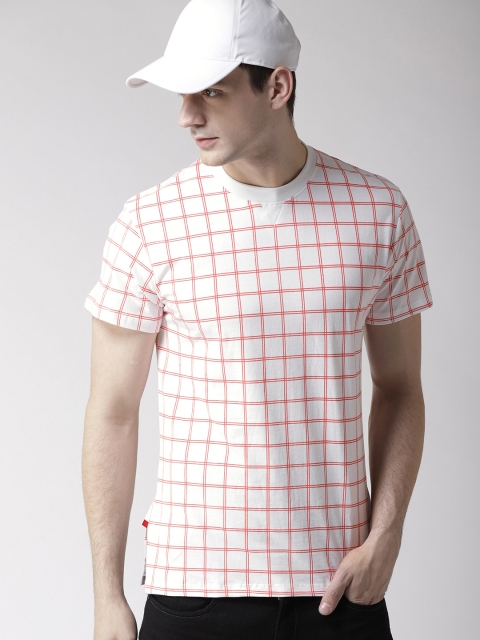 

Mast & Harbour Men White Checked Round Neck T-shirt