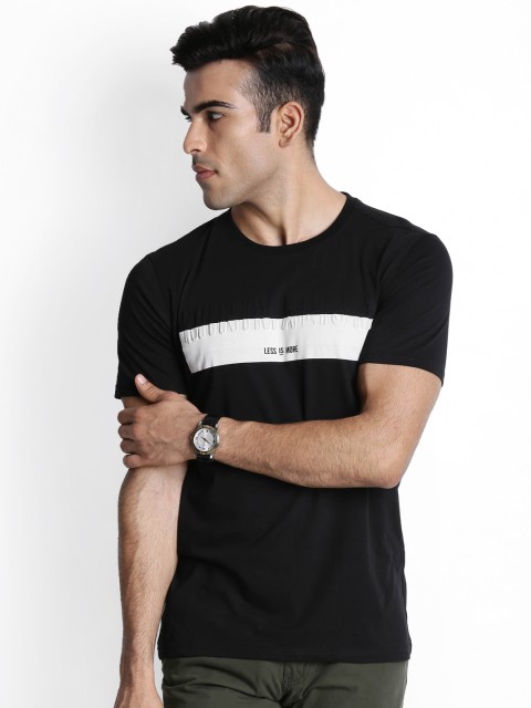 

SF JEANS by Pantaloons Men Black Printed Round Neck T-shirt