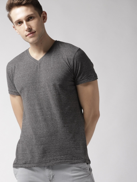 

Mast & Harbour Men Grey Solid V-Neck T-shirt