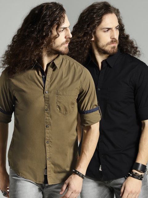 

Roadster Men Pack of Two Regular Fit Solid Casual Shirt, Black