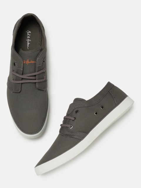 

Mast & Harbour Men Grey Sneakers