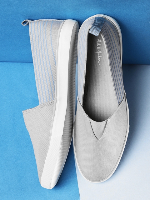 

Mast & Harbour Men Grey Slip-On Sneakers