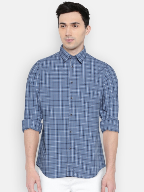 

Indian Terrain Men Navy Blue & Black Slim Fit Checked Casual Shirt