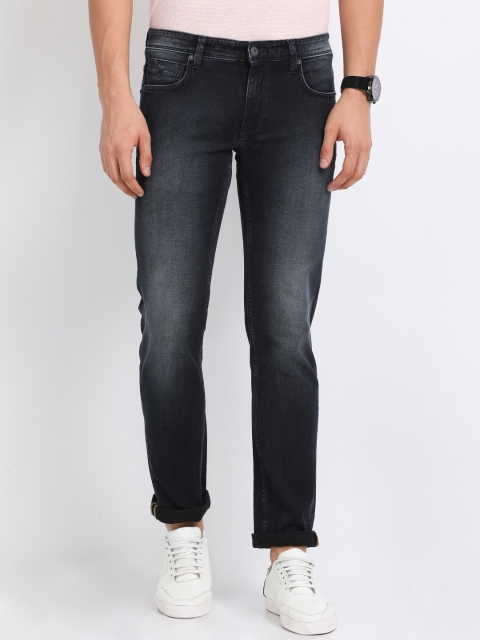 

Indian Terrain Men Black Slim Fit Mid-Rise Clean Look Jeans