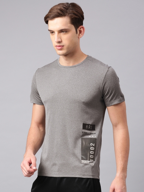 

HRX by Hrithik Roshan Men Charcoal Grey Solid Round Neck T-shirt