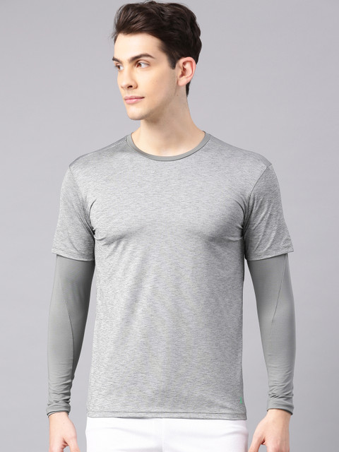 

HRX by Hrithik Roshan Men Grey Solid Round Neck T-shirt