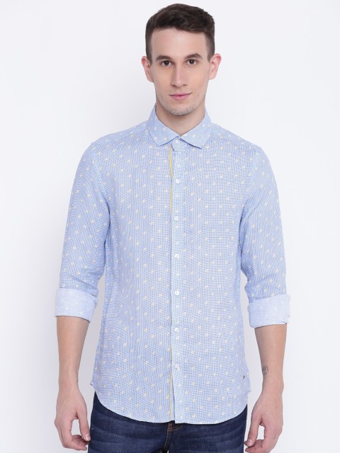 

CAMLA Men Blue & Off-White Regular Fit Self-Design Casual Shirt
