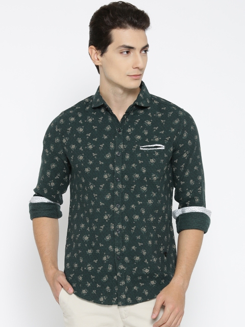 

CAMLA Men Green Slim Fit Printed Casual Shirt