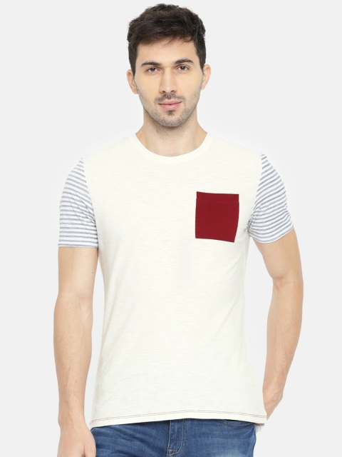 

CAMLA Men Off-White Solid Round Neck T-shirt
