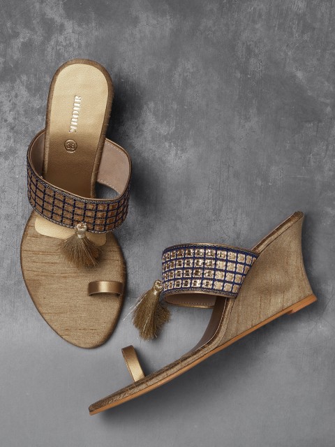 

Anouk Women Gold-Toned & Navy Checked Wedges with Tassel Detail