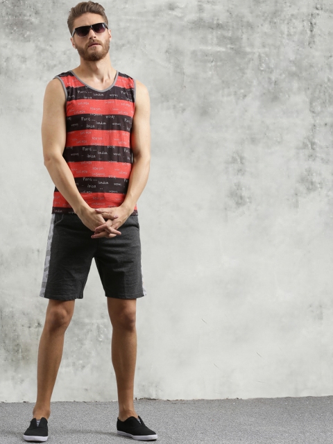 

Breakbounce Men Red Striped Scoop Neck T-shirt