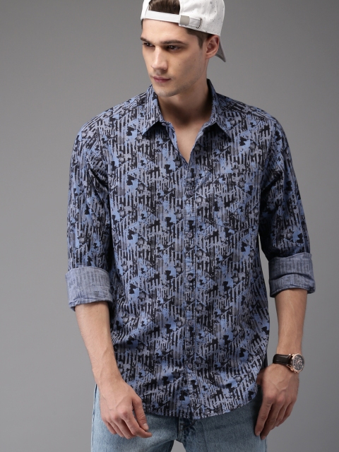 

HERE&NOW Men Blue & Black Printed Casual Shirt
