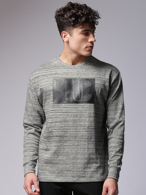 

YWC Men Grey Printed T-shirt