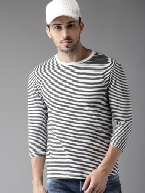 

HERE&NOW Men Grey & White Striped Round Neck T-shirt