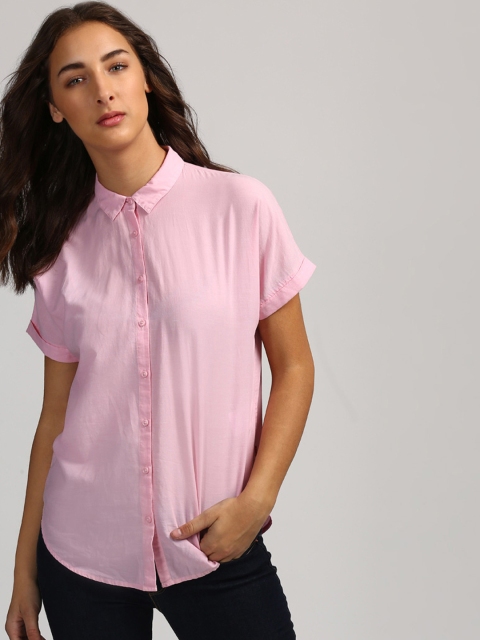 

Levis Women Pink Regular Fit Solid Casual Shirt