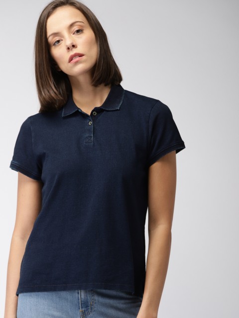 

Levis Women Navy Blue Solid Polo Collar T-shirt