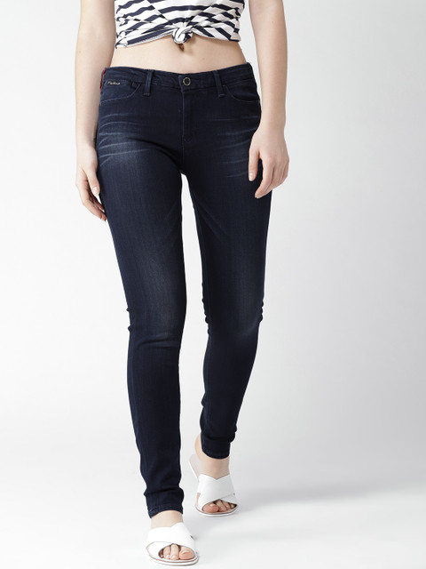 

Levis Women Navy Blue Skinny Fit Mid-Rise Clean Look Stretchable Jeans 711