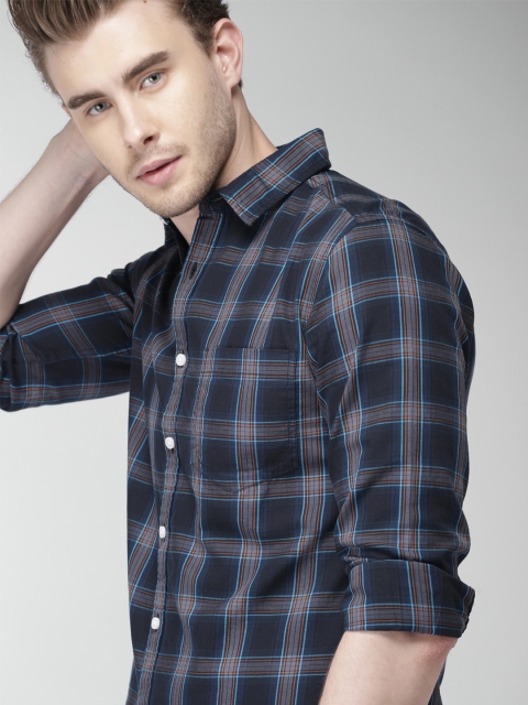

Harvard Men Navy Slim Fit Checked Casual Shirt, Navy blue