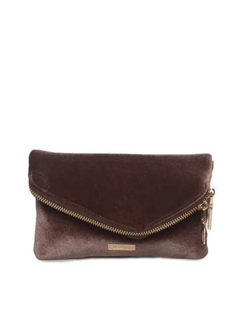 

Kazo Brown Solid Clutch