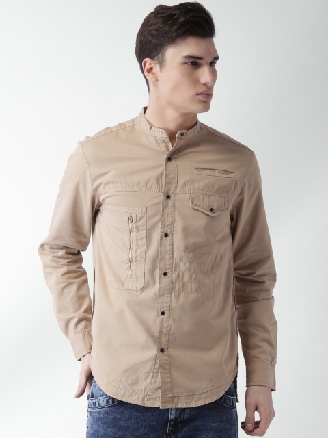 

Blue Saint Men Beige Smart Slim Fit Solid Casual Shirt