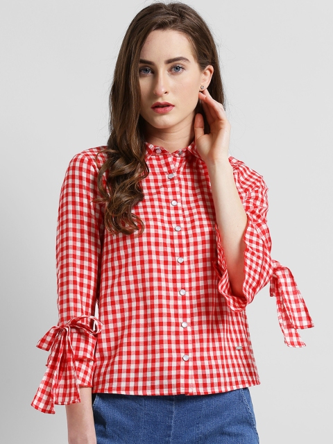 

Texco Women Red & White Regular Fit Checked Casual Shirt