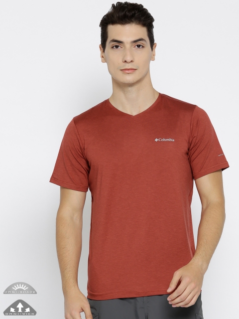 

Columbia Men Rust Red Solid Tech Trail UV Protect Outdoor V-Neck T-shirt