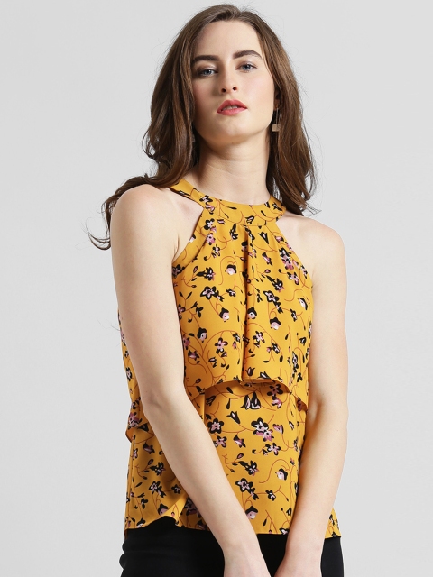 

Zink London Women Yellow Printed Tiered Top