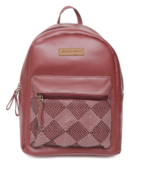 

Kanvas Katha Women Maroon Geometric Backpack