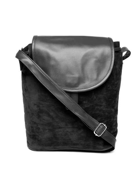 

Kanvas Katha Black Solid Sling Bag