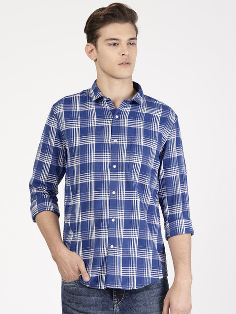 

ether Men Blue & White Slim Fit Checked Casual Shirt