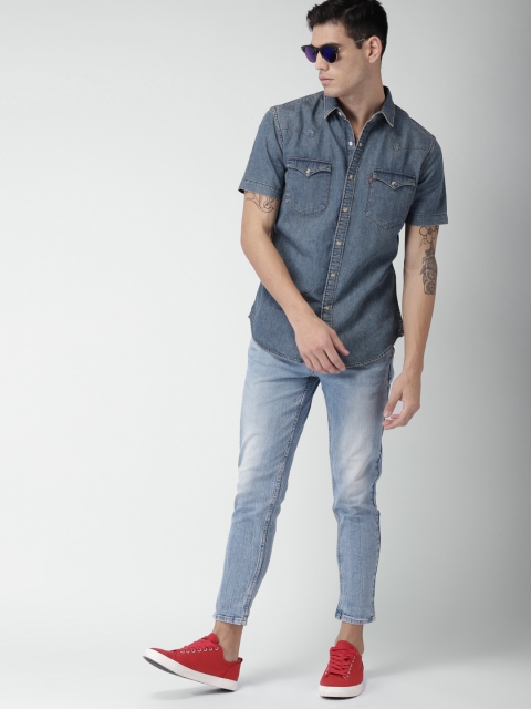 

Levis Men Blue Slim Fit Solid Denim Casual Shirt