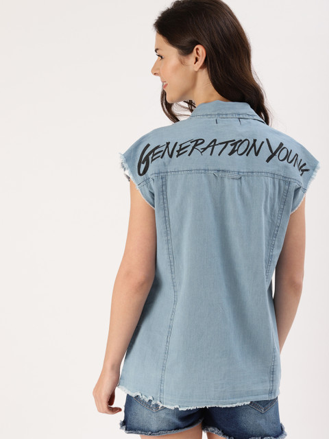 

DressBerry Blue Printed Open Front Chambray Shrug