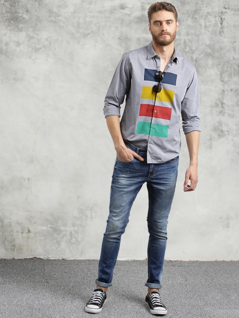 

Breakbounce Men Grey Slim Fit Solid Casual Shirt