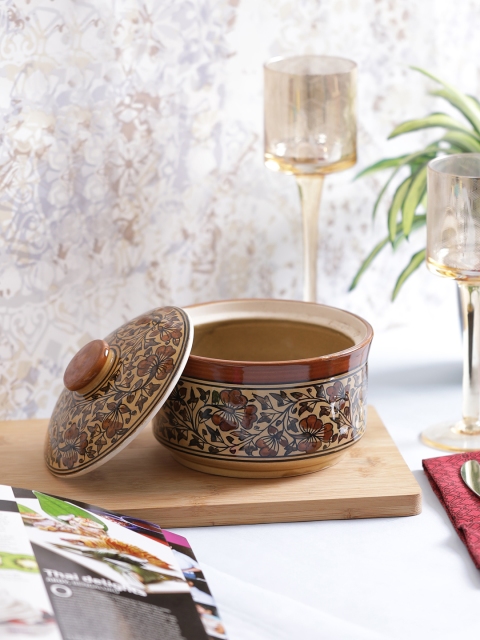 

VarEesha Brown Hand Made Stoneware Bowl