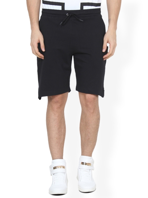 

Tiktauli De.Corps. Men Black Solid Regular Fit Shorts