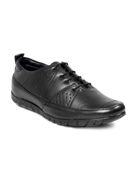 

bacca bucci Men Black Leather Formal Shoes