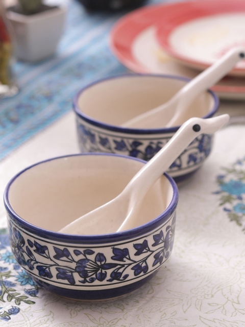 

VarEesha Blue & Off-White 2-Pieces Ceramic Mughal Soup Bowls with Spoons