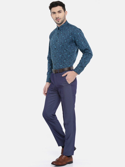 

V Dot Men Blue Slim Fit Printed Semiformal Shirt