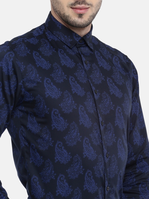 

V Dot Men Black & Blue Slim Fit Printed Formal Shirt