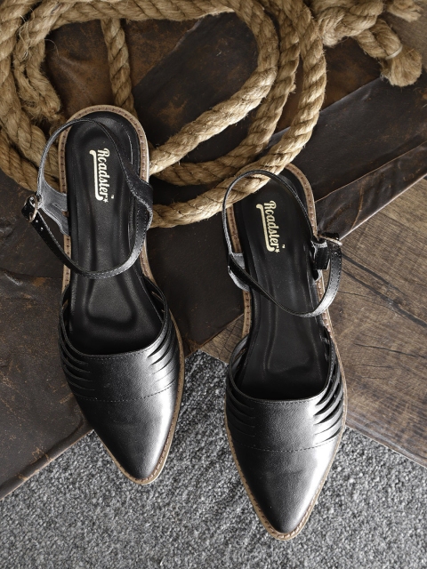 

Roadster Women Black Solid Ballerinas