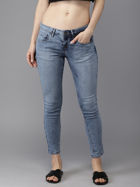 

Moda Rapido Women Blue Skinny Fit Mid-Rise Clean Look Stretchable Cropped Jeans