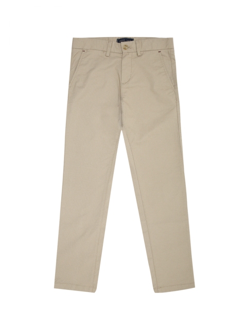 

Indian Terrain Boys Khaki Regular Fit Solid Chinos