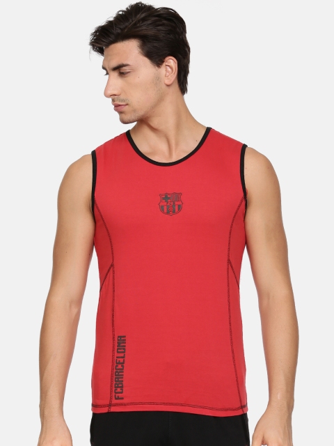 

Barcelona Men Red Solid Round Neck T-shirt