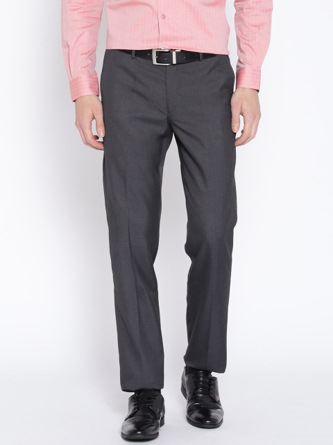 

Wills Lifestyle Men Assorted & Assorted Brooklyn Slim Fit Solid Chinos