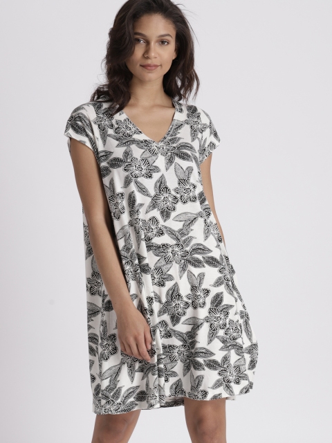 

Chemistry Women Off-White Printed A-Line Dress