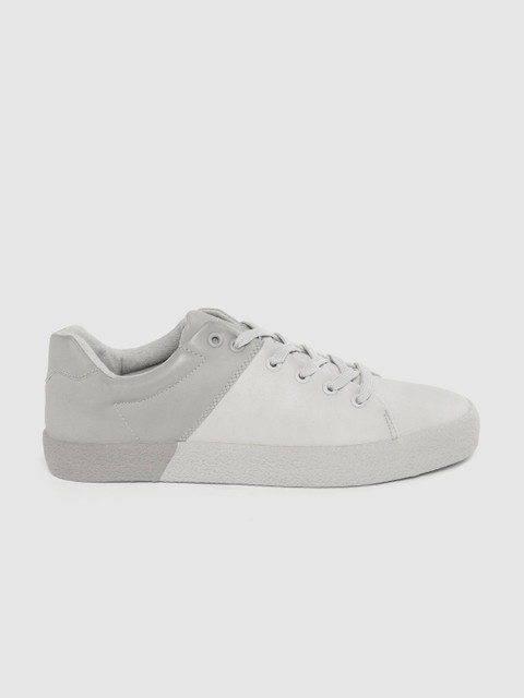 

Mast & Harbour Men Grey Colourblocked Sneakers